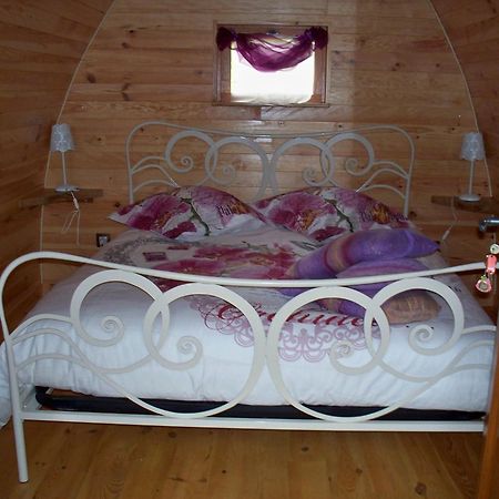 Le Pre Karvain Bed & Breakfast Couddes Екстериор снимка