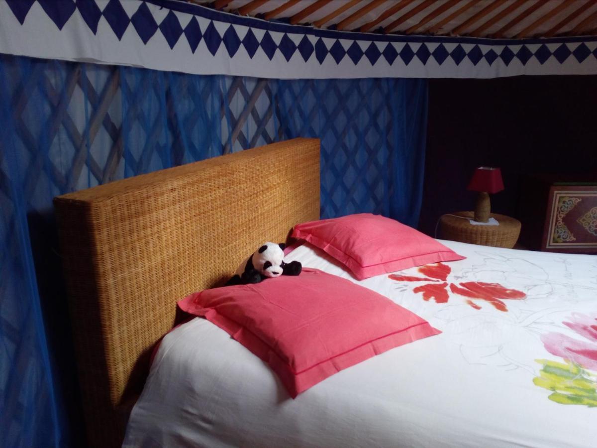 Le Pre Karvain Bed & Breakfast Couddes Екстериор снимка
