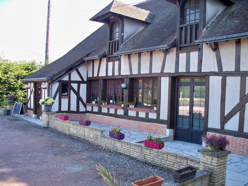 Le Pre Karvain Bed & Breakfast Couddes Екстериор снимка