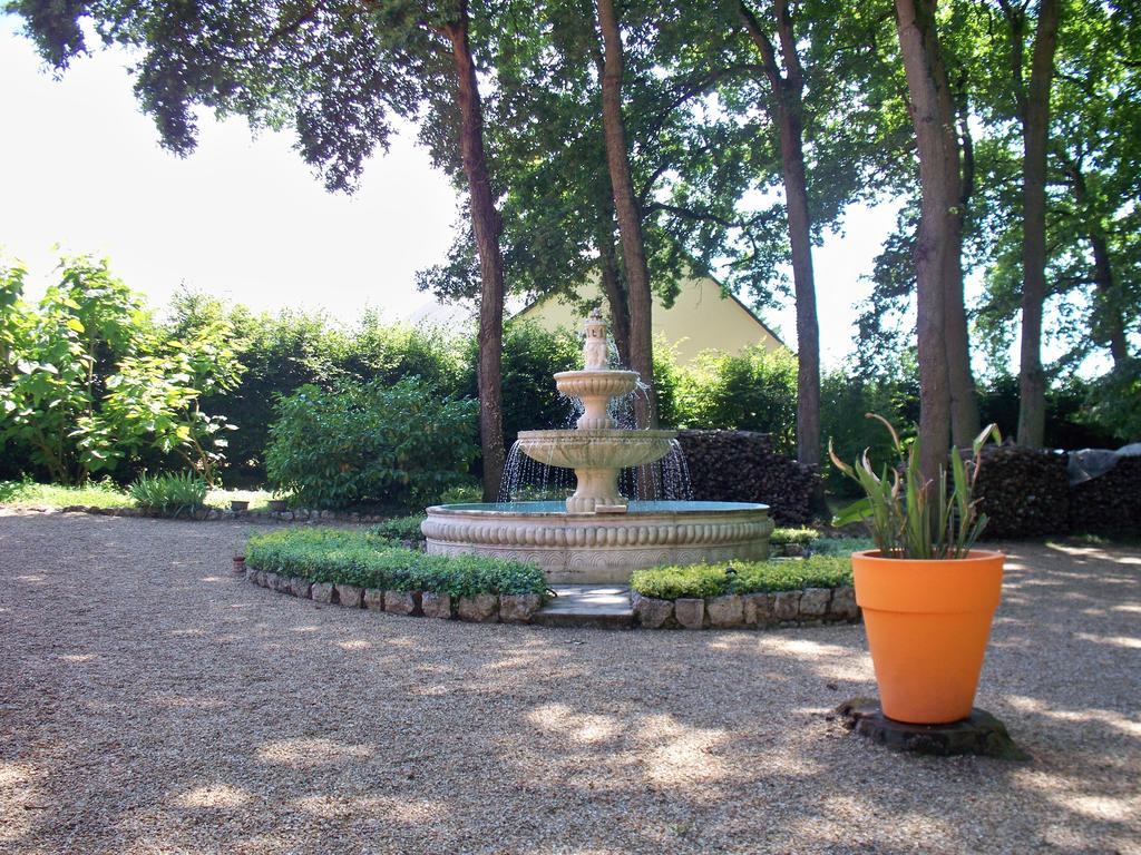 Le Pre Karvain Bed & Breakfast Couddes Екстериор снимка