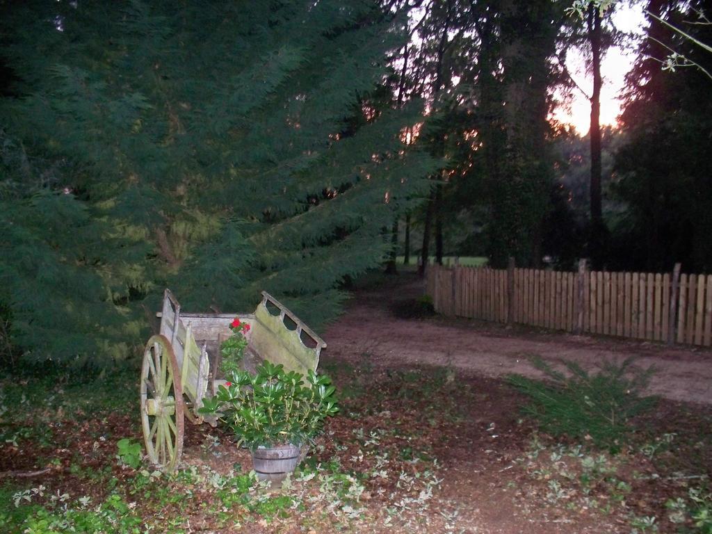 Le Pre Karvain Bed & Breakfast Couddes Екстериор снимка